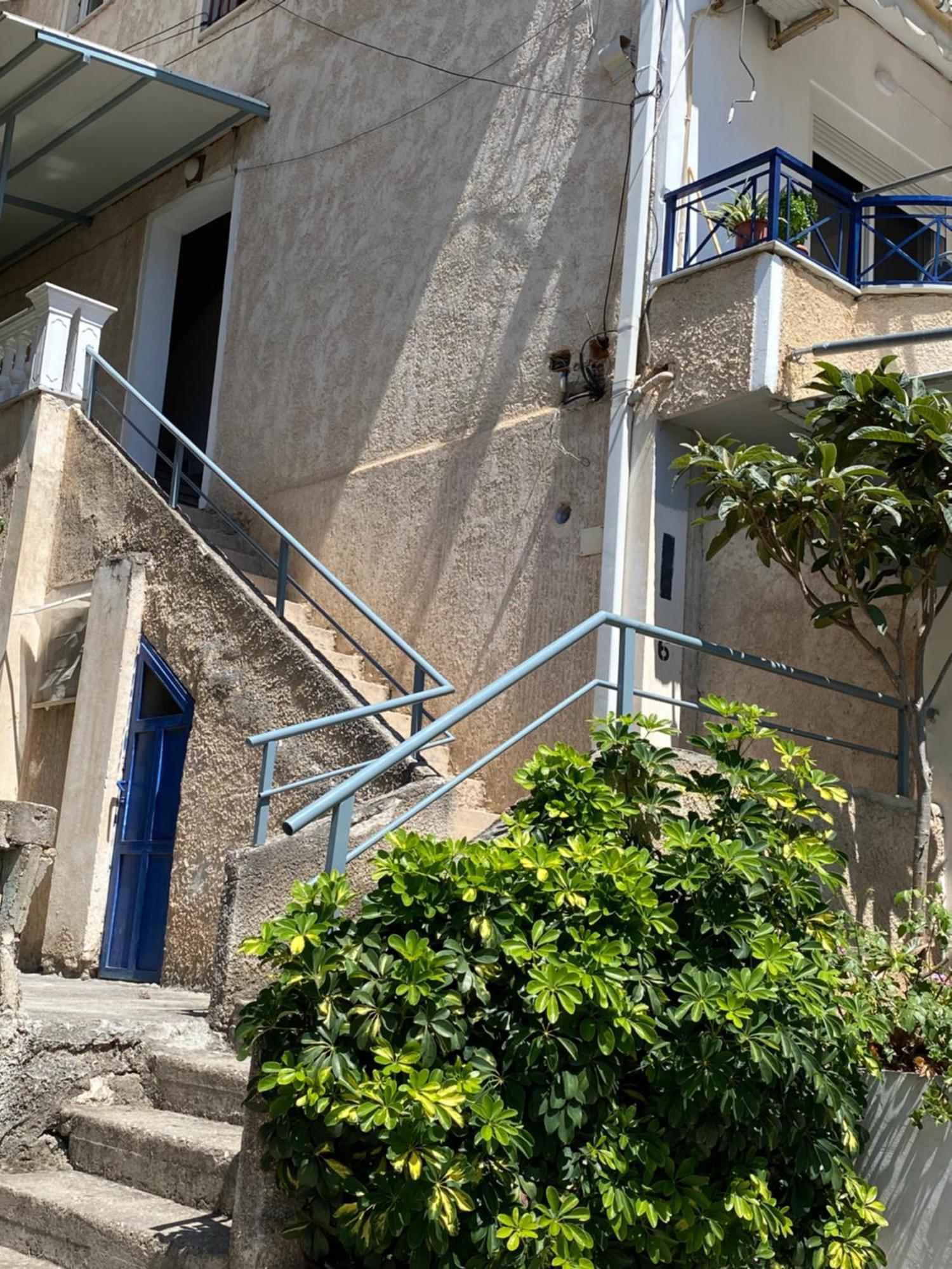Apartament Roisin Sarandë Exterior foto